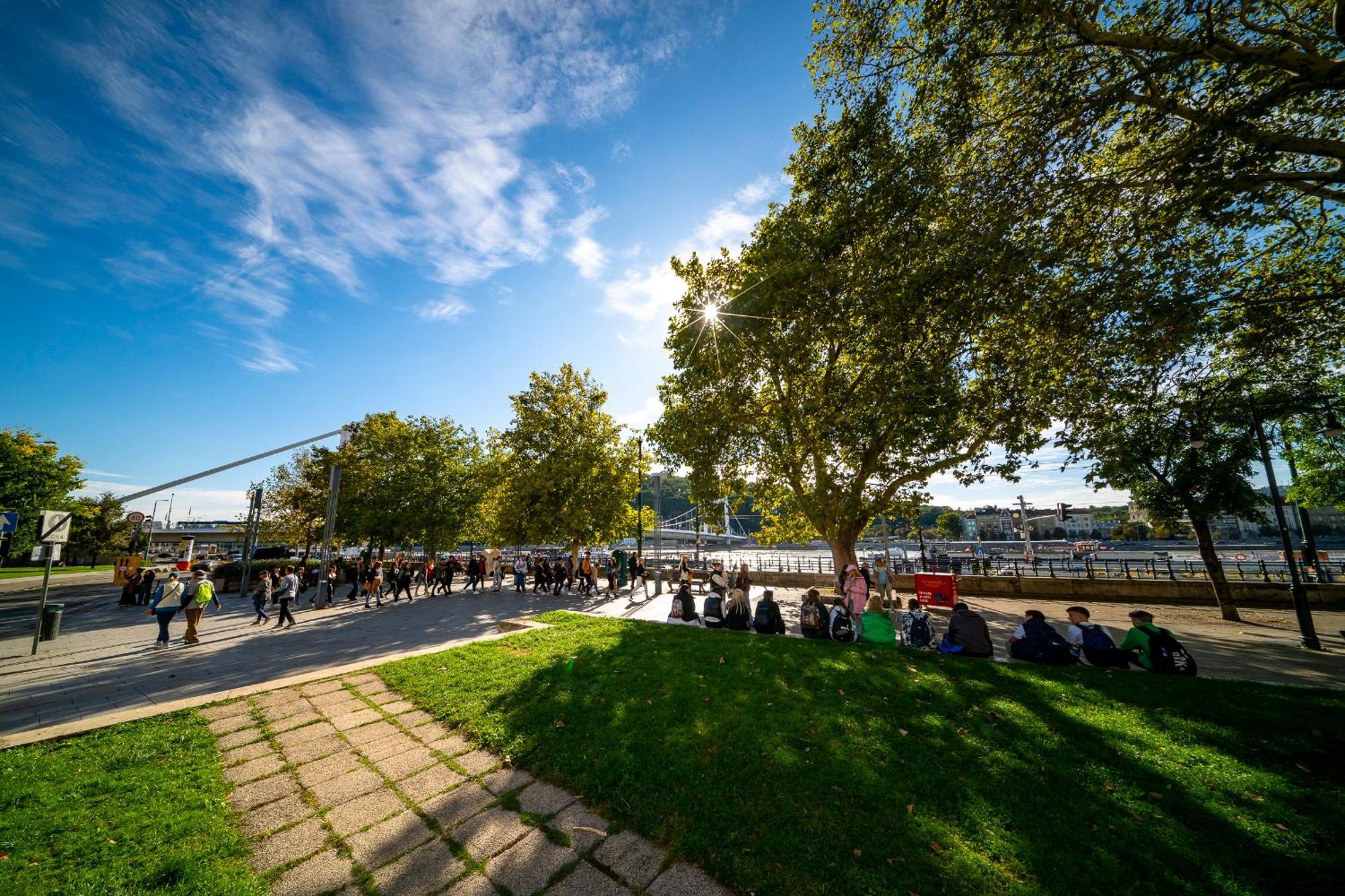 Budapest Downtown Riverfront Exterior photo